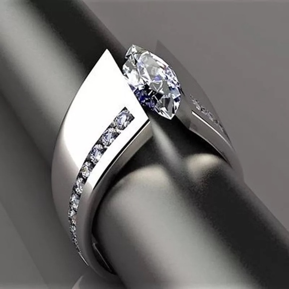 New Women’s 925 silver Marquise Cut Diamond Ring - Picture 3 of 5